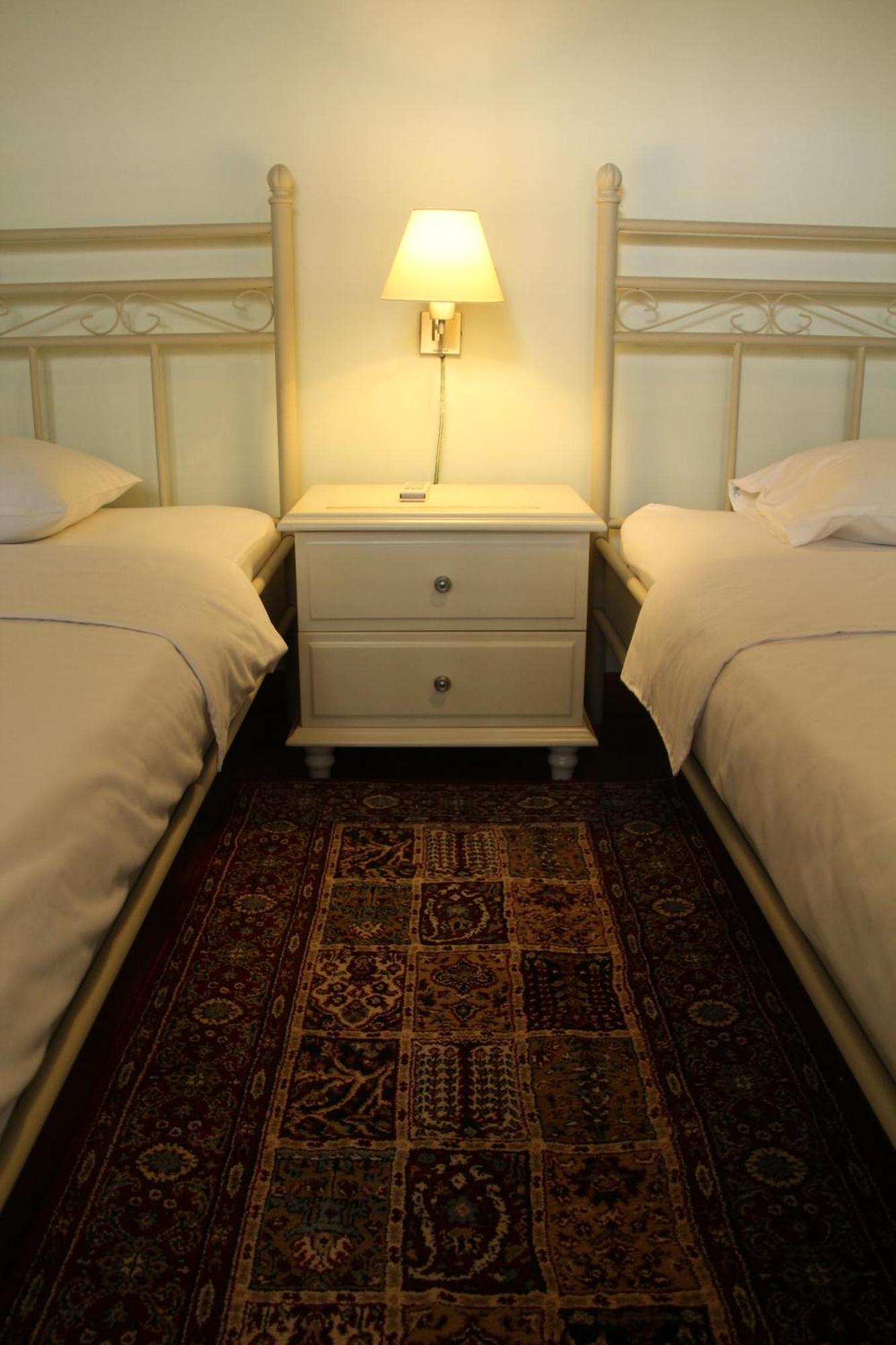 Bed And Breakfast Tomang Jakarta Rum bild